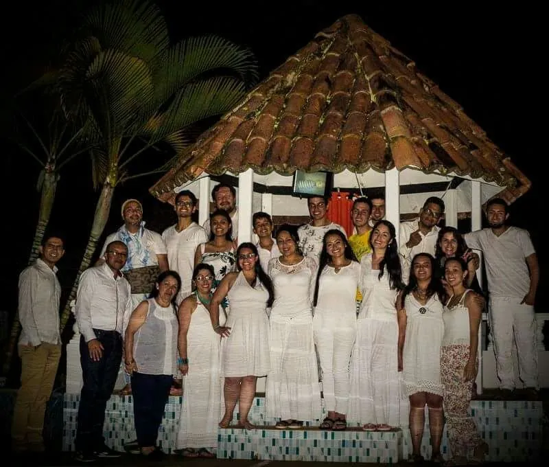 Integrantes de Chizue reunidos