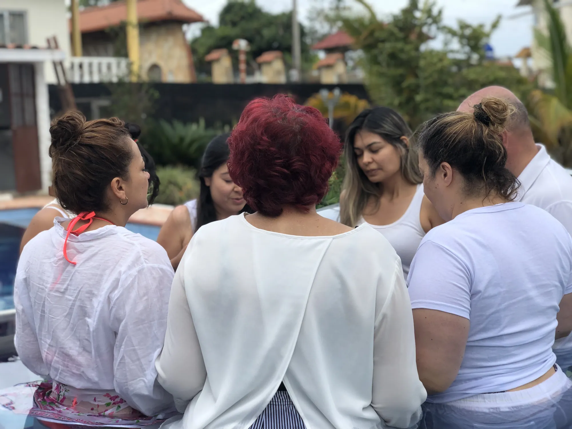 Integrantes de Sheva reunidos